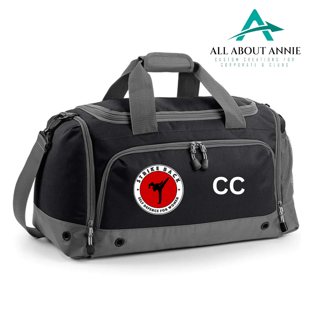 Strike Back Large Holdall